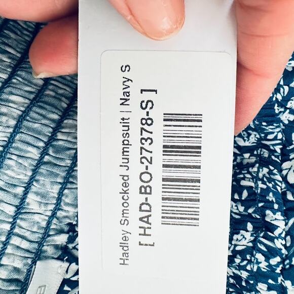 Baltic Born Hadley Smocked Jumpsuit Blue White Ditsy Floral Print Size Small - Picture 11 of 13